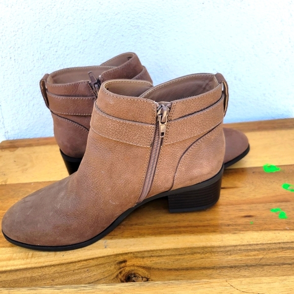 New Giani Bernini Memory Foam Putneyy Taupe Ankle boots Women's Size 7.5 - Picture 15 of 16